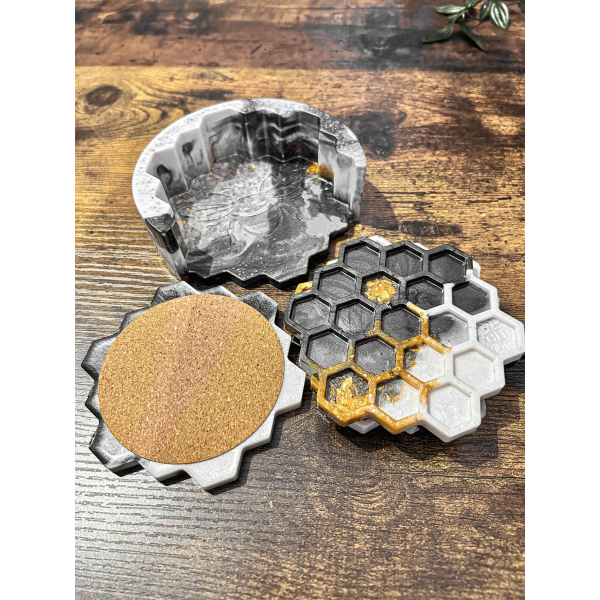 Resin Bee Coaster